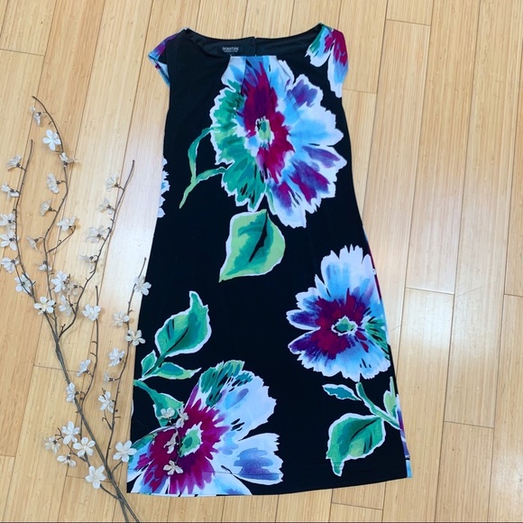 Nwt! Signature London Style Dahlia Dress, S. - Picture 2 of 7
